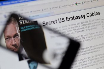 Les révélations de Wikileaks contredisent les récits officiels repris par les médias institutionnels — Julian ASSANGE